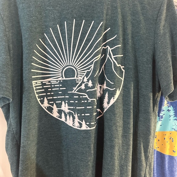 Bundle of Graphic Tees - Picture 2 of 5